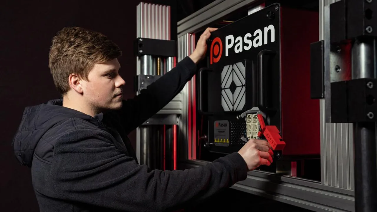  Avalon ST’s acquisition of PASAN SA supports manufacturers and labs with tools tailored for high-efficiency and emerging PV technologies. Image Source: Avalon 