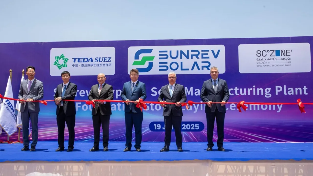  The Ain Sokhna project by Sunrev Solar has created over 1,800 direct jobs across both development phases. Image Source: SCZONE 