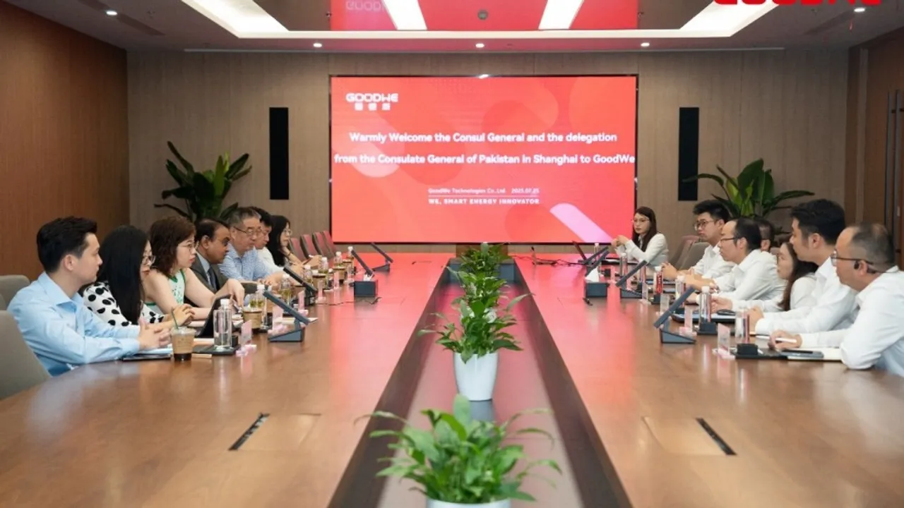  Pakistan’s Consul General acknowledged GoodWe’s role in national energy. Image Source: GoodWe 