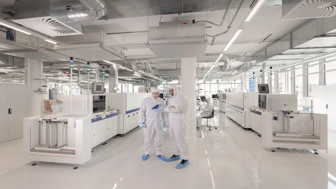  TALON PV’s pilot line in Freiburg was used to refine cell design, optimize processes, and train personnel ahead of US production. Image Source: FraunhoferISE 