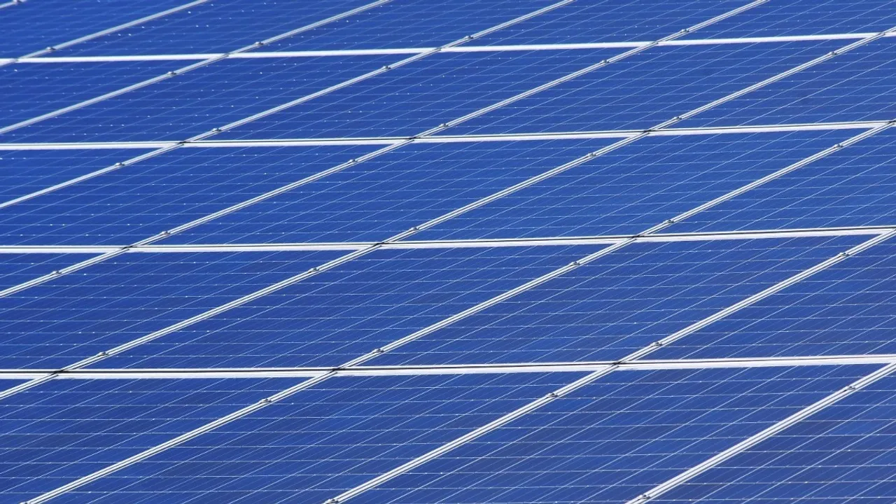  MNRE has expanded ALMM List-I with new enlistments and revised existing module entries. Image Credit/Source: Pixabay/Pexels 