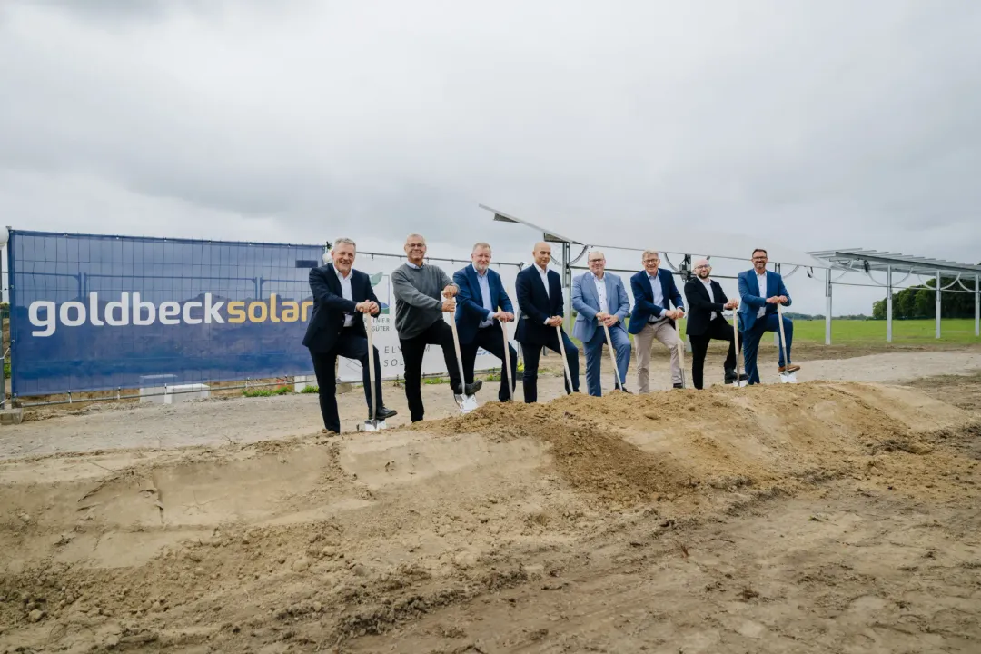  The Schönefeld Agri-PV park was started by GOLDBECK SOLAR and Elysium Solar to supply 16,500 households. Image Source: Goldbeck Solar 