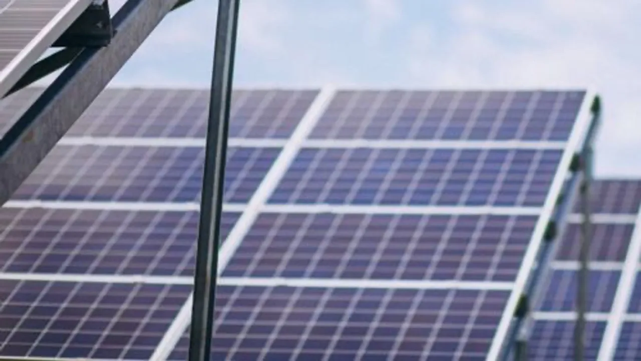  The Noor Chad solar plant will reduce diesel dependence and displace 1.36 million tonnes of CO₂. Image Source: GSU 