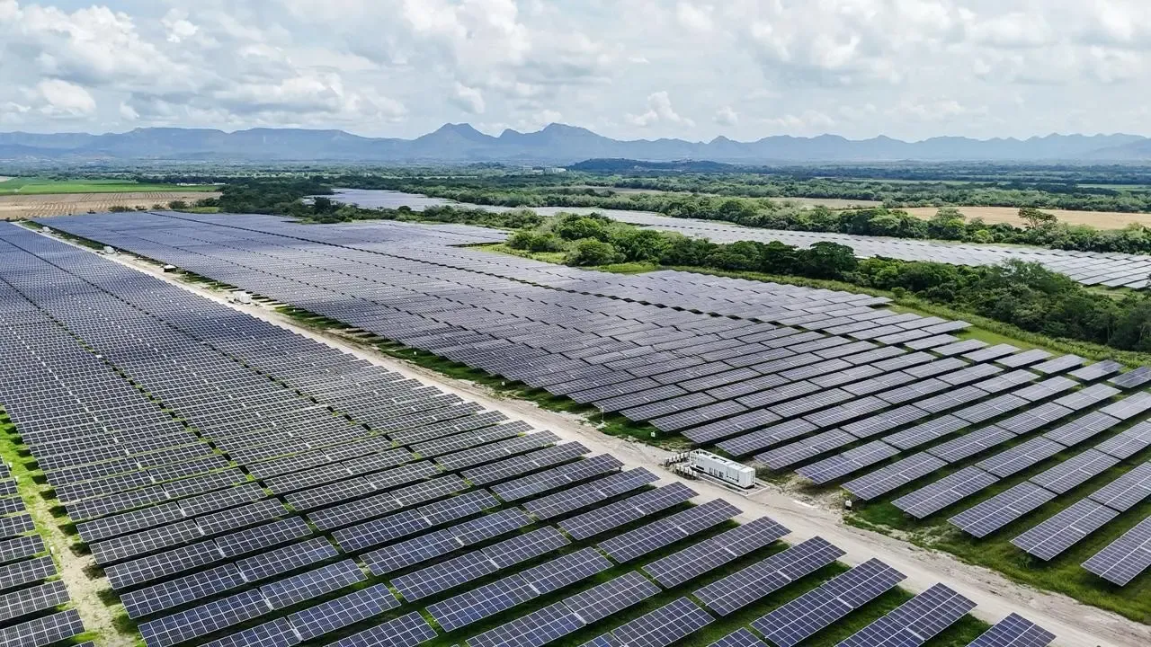  The Tolima project has added significant output to Colombia’s expanding solar pipeline. Image Source:  Atlas Renewable Energy 