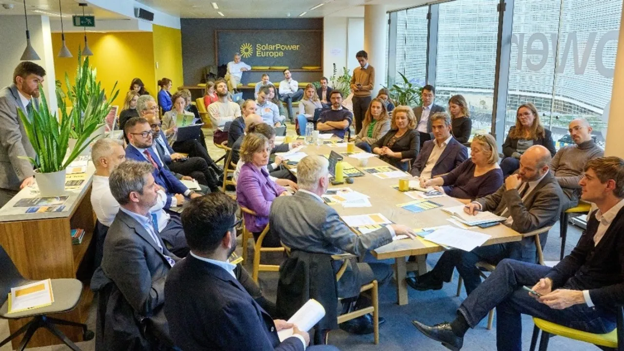 Participants discuss grid planning challenges during the EU flexibility strategy sessions.