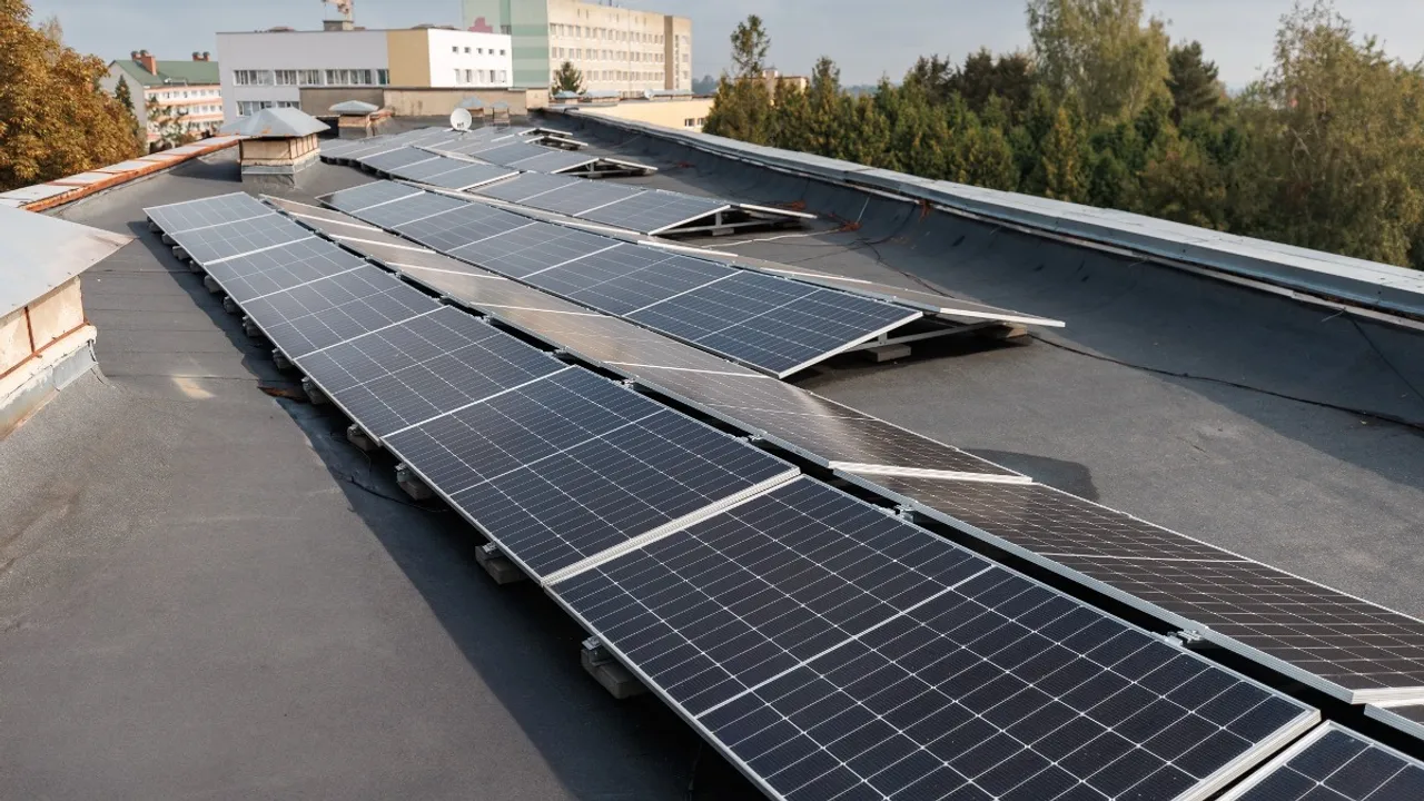  Solar units installed on municipal rooftops to support uninterrupted water operations. Image Credit/Source: United Nations Development Programme 
