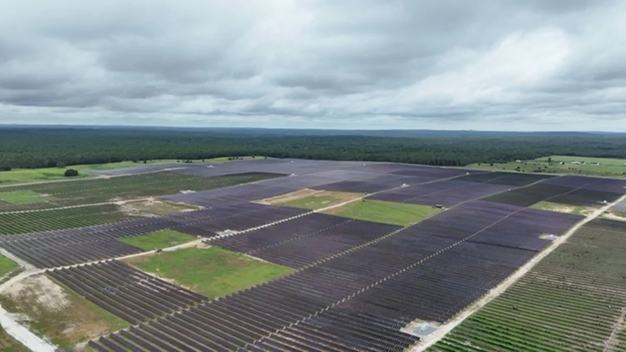 Duke Energy Florida’s portfolio has reached over 1,700 MW as new sites integrate.