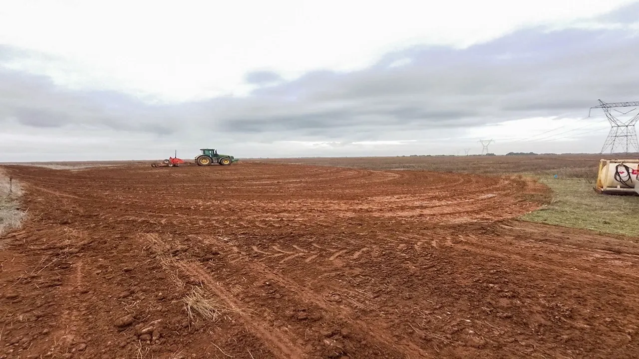  Valle solar plants have enabled avoidance of 124,000 tons of CO₂, equal to removing 116,000 vehicles. Image Credit/Source: Linkedin/Eiffage Energy Systems 