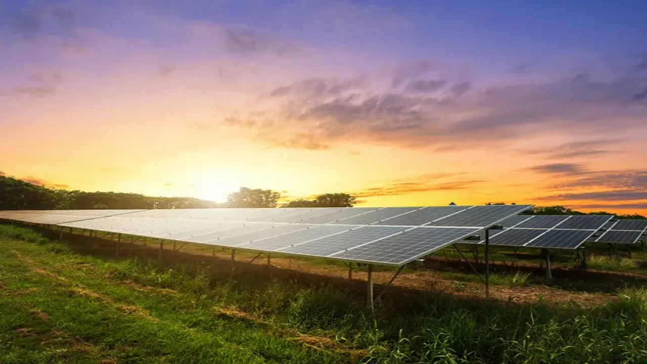  The four solar projects were scheduled to begin operations in 2026, with output expected to meet the annual electricity needs of around 410,000 households. Image Source: OMV Petrom 
