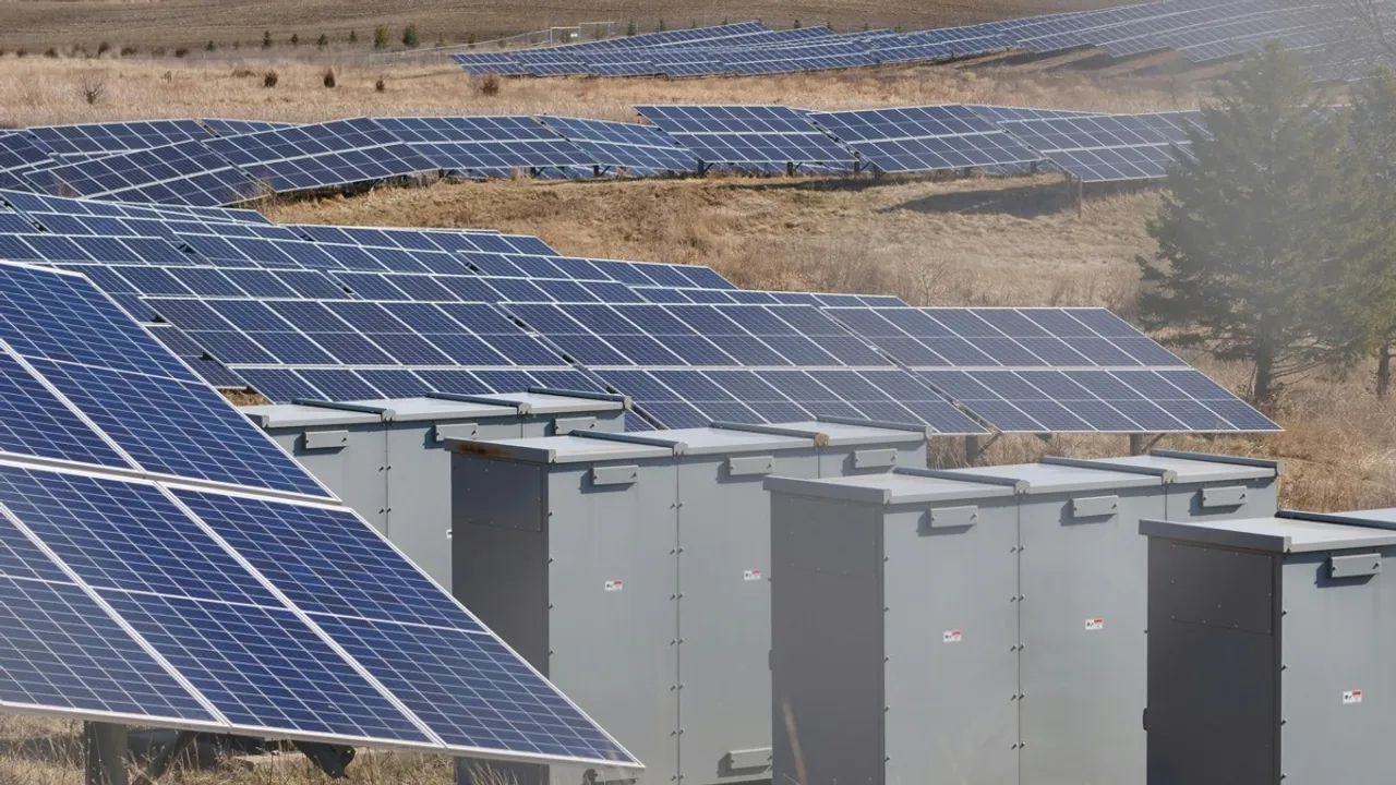  The Gujarat-based Khavda-I project continues phased commissioning under the CPSU Phase-II Tranche-III scheme. Image Credit/Source: Bl∡ke/Pexels 