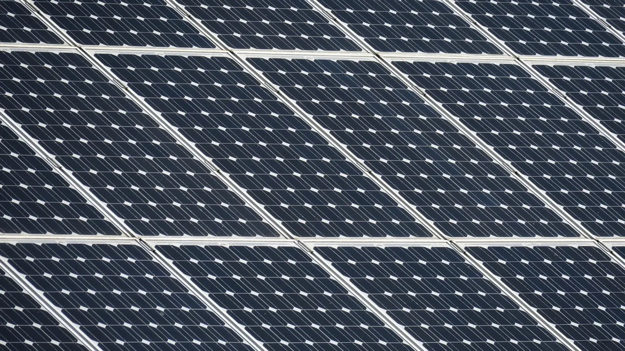 Zero-capex solar structures have appealed to businesses balancing electricity savings and capital preservation.
