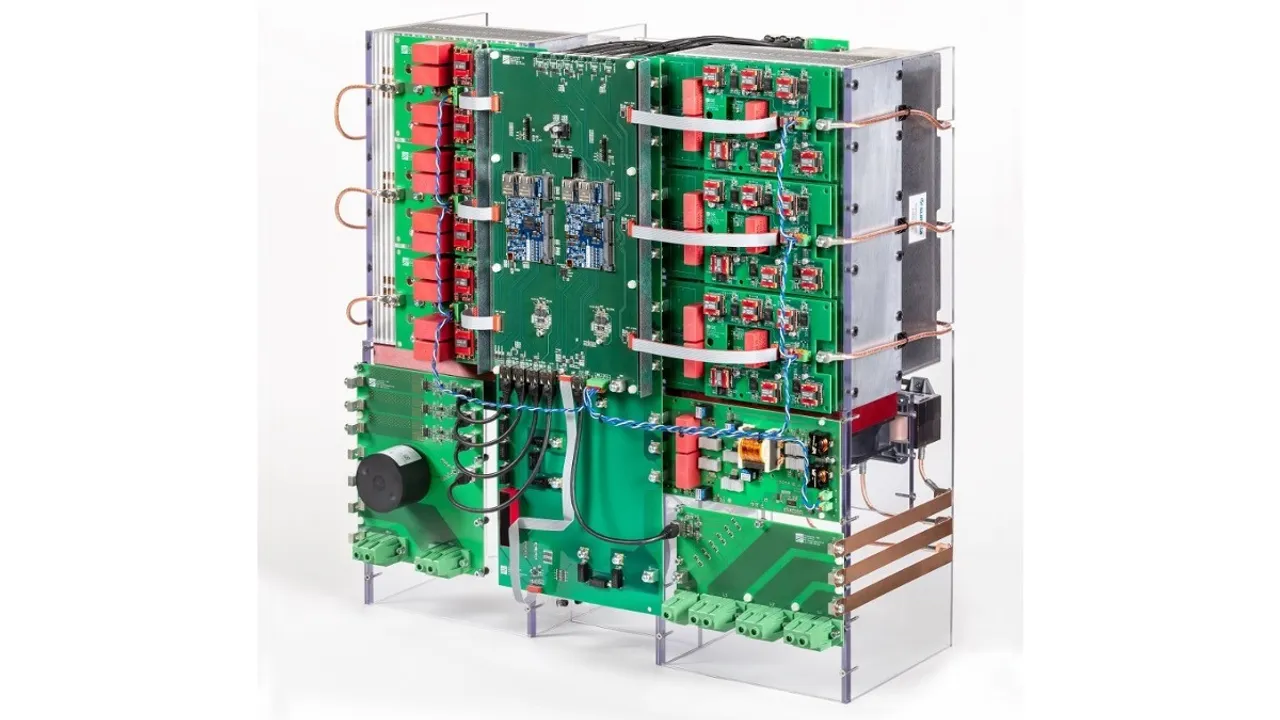  The project applies silicon carbide-based inverters adapted from Fraunhofer ISE’s earlier MS-Leikra development. Image Source: Fraunhofer ISE 