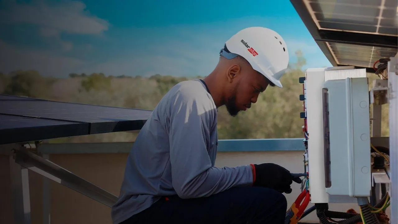  The residential inverter products are manufactured at SolarEdge’s facility in Austin, Texas. Image Source: SolarEdge 