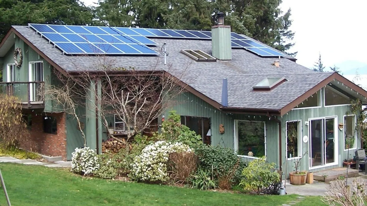 Hakai Energy Solutions has delivered residential and commercial grid-tied solar systems since 2011.