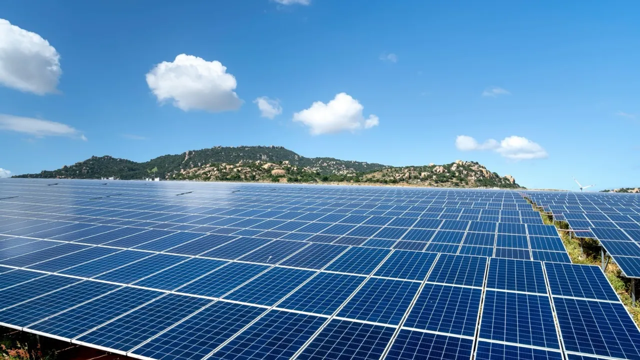  With this signing, ACME Solar’s total PPA-signed portfolio has increased to 5,820 MW. Image Credit/Source: Quang Nguyen Vinh/Pexels 