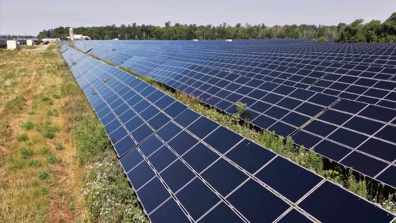 The 165 MW represents the second part capacity of the 1.2 GW Khavda-II Solar PV Project in Gujarat.