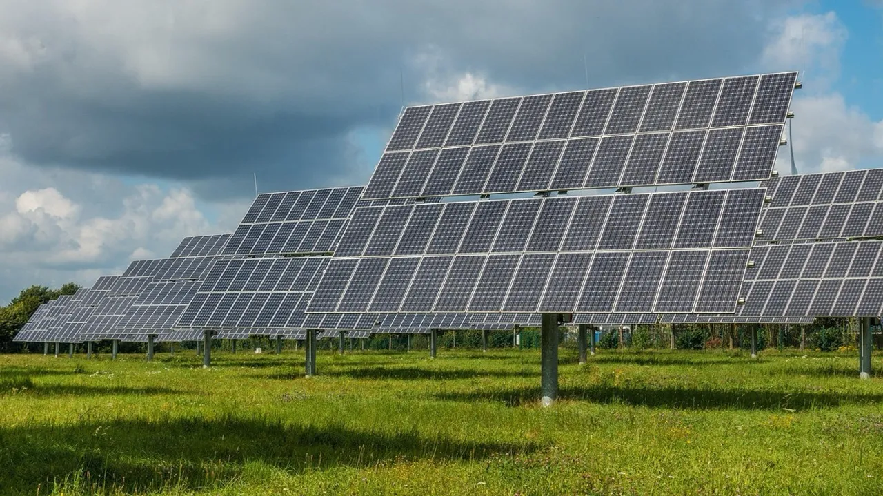  The agreement covers two PV installations in Spain using Pioneer 1P single-row tracking technology. Image Credit/Source: mrganso/Pixabay 