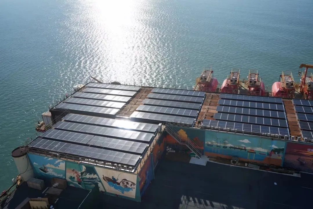  Astronergy's n-type TOPCon products had previously gained UL Solutions' floating PV PIT certification. Illustration by Astronergy. 