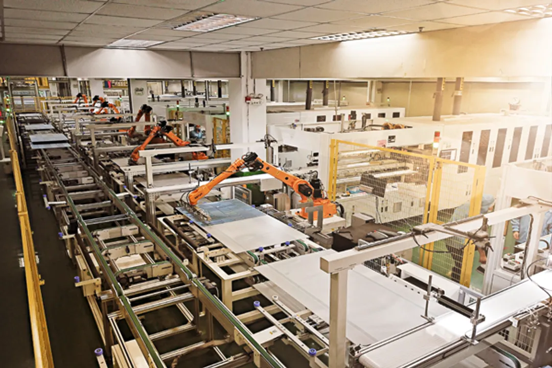  Canadian Solar Thai-produced wafers will fuel U.S. solar cell factory. Illustration by CSI. 