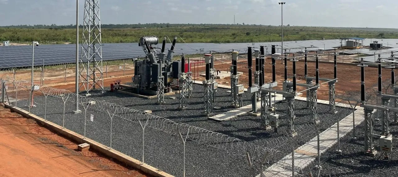  This project aims to boost Sierra Leone's domestic electricity supply by around 30%, benefitting Freetown, the Western Area, and four other locations across the nation. Illustration from Proparco. 