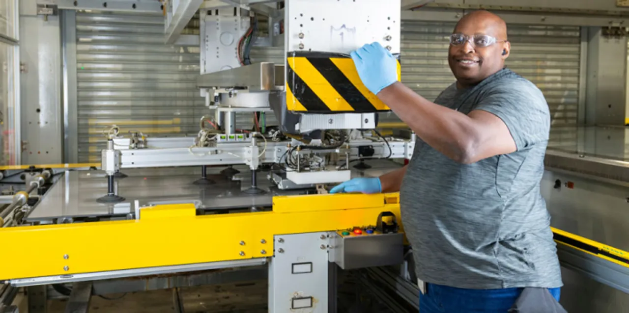  First Solar plans to invest over $2 billion in new facilities in Alabama and Louisiana, aiming for 14 GW of fully integrated US solar manufacturing capacity by 2026. Image Credit: First Solar.  