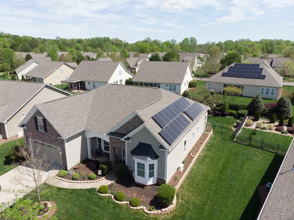  Swell Energy's strategic acquisition of Renu Energy Solutions signals a significant step forward, strengthening its solar technology expertise and market presence. (Image Credit: Swell Energy).  