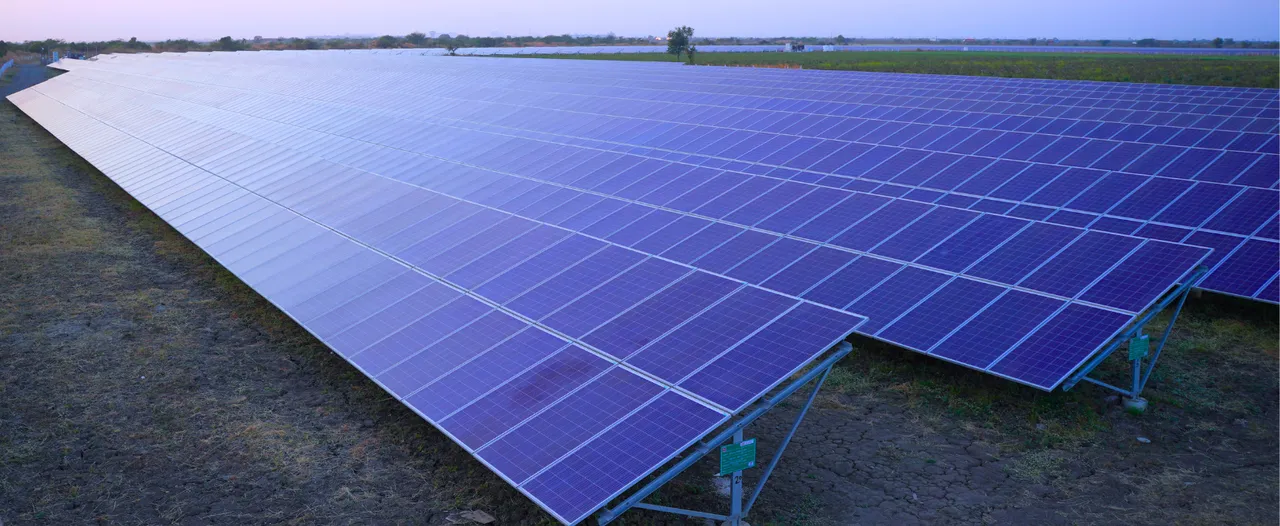  KPI Green Energy’s stock price surged 5% post securing the 100 MW MAHAGENCO bid. (Image Credit: KPI Green Energy).  