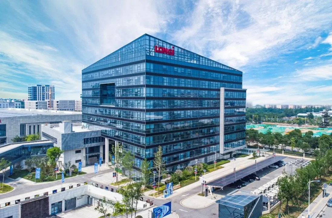  LONGi aligns with Future-Fit Business Benchmark for sustainability excellence. (Image Credit: LONGi)  