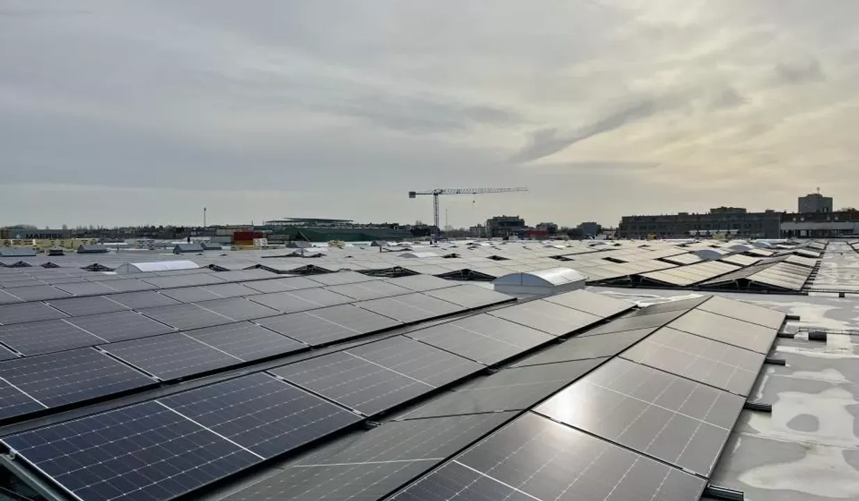  ENGIE, Solarge, and SABIC collaborate on a circular photovoltaic system in Genk, Belgium. (Image Credit: ENGIE) 