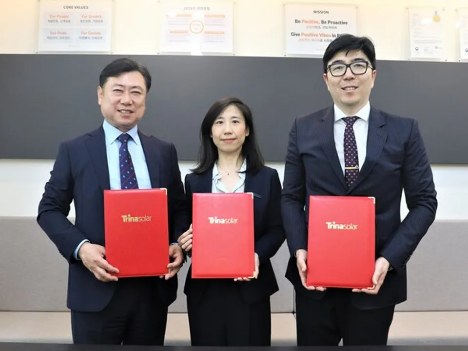  The collaboration between Trinasolar, CSC Energy, and SolarTEQ is focusing on developing ground-mounted solar power plants in Korea. (Image Credit: Trinasolar) 