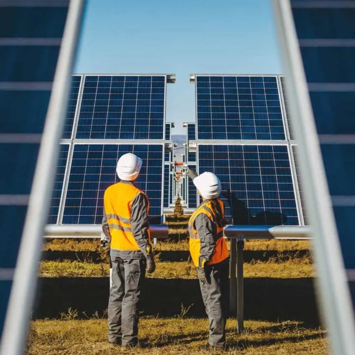  WildHorse Solar Farm, a 9.9 MW facility by Priority Power, supports HighPeak Energy’s green initiatives. (Image Credit: Priority Power)  