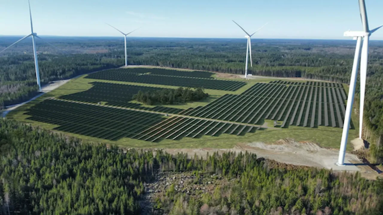  Microsoft commits to renewable energy in Europe with 180.6 MW of wind and solar projects. (Image Credit: European Energy)  