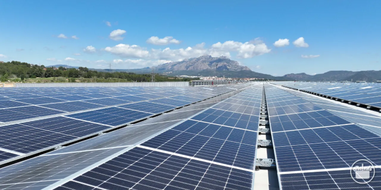  With 200,000 solar modules, Mercadona's solar capacity now reaches 100 MW, supplying 125 GWh annually. (Image Credit: Mercadona)  