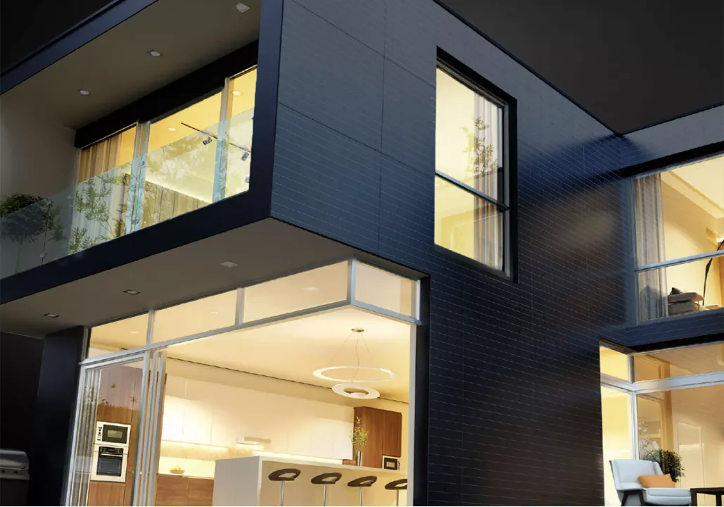  AEG's new Back-Contact solar modules offer up to 470 Wp with 23.6% efficiency and a 40-year exchange or refund scheme. (Image Credit: AEG solar)  