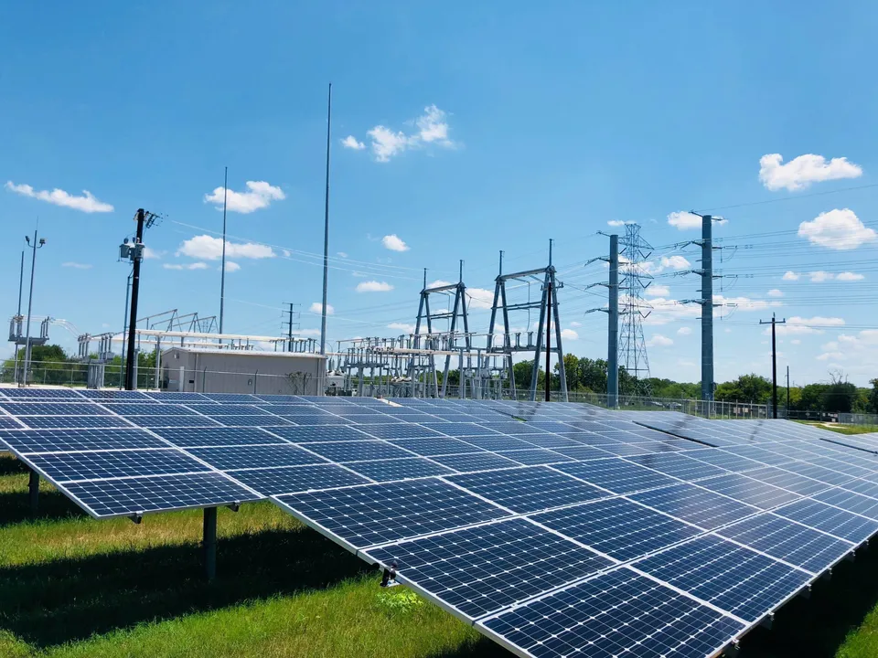  OCI Energy now focuses on developing both large-scale solar and battery energy storage systems (BESS). (Image Credit: OCI Energy)  