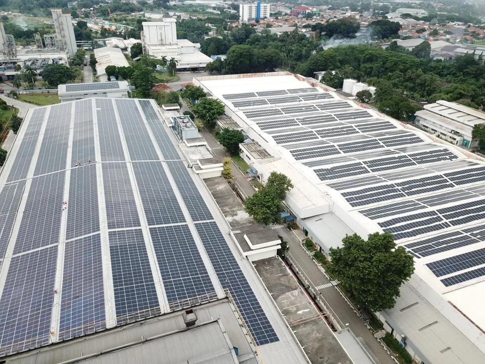  TotalEnergies’ solar solutions include rooftop, carport, industrial land, and pond installations, using a multi-technology approach. (Image Credit: TotalEnergies)  
