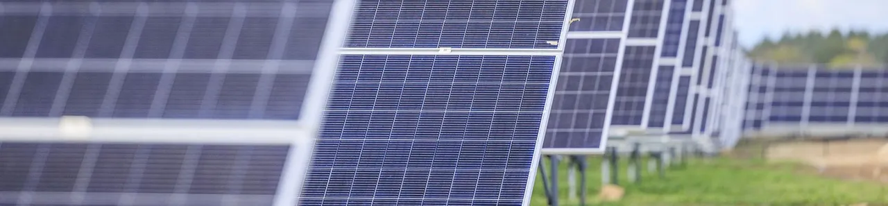  Evecon and Mirova have launched the Baltics' largest solar park, generating 77.53 MW to power 35,000 homes. (Image Source: Mirova)  