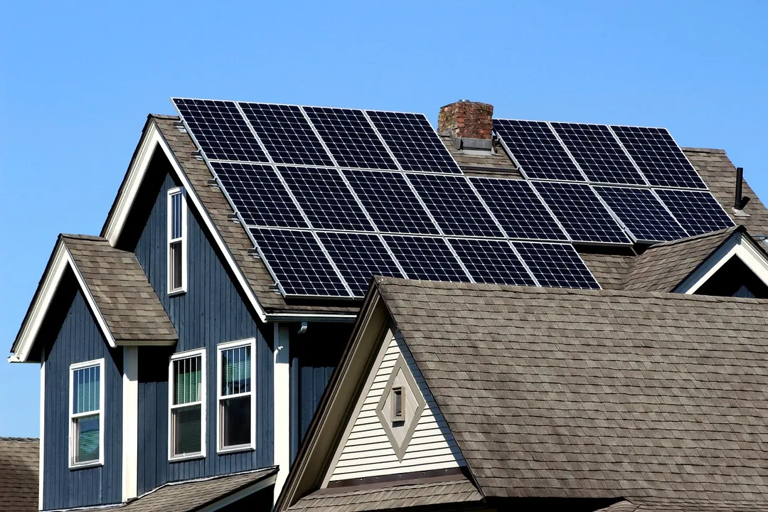  Ipsun Solar and CHP have completed their first solar installation for low-income families in Virginia. (Image Credit/Source: NxTide/Pixabay)  