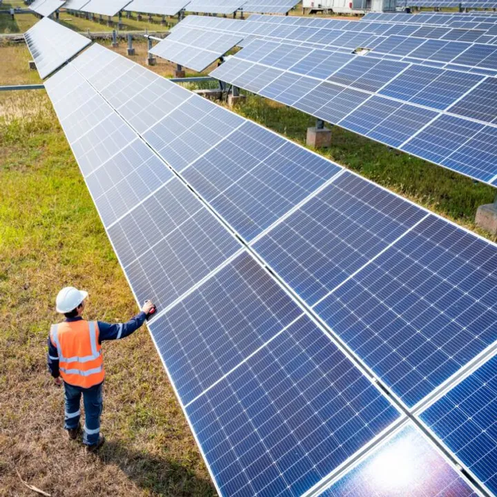  Scout Clean Energy will handle the development, financing, and construction of the hybrid solar and battery system. (Image Source: Redeux Energy)  