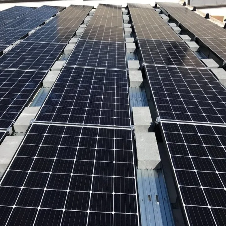  Ipsun Solar brings engineering prowess to the project, while Versiris Energy leads financing strategies. (Image Source: Ipsun Solar)  