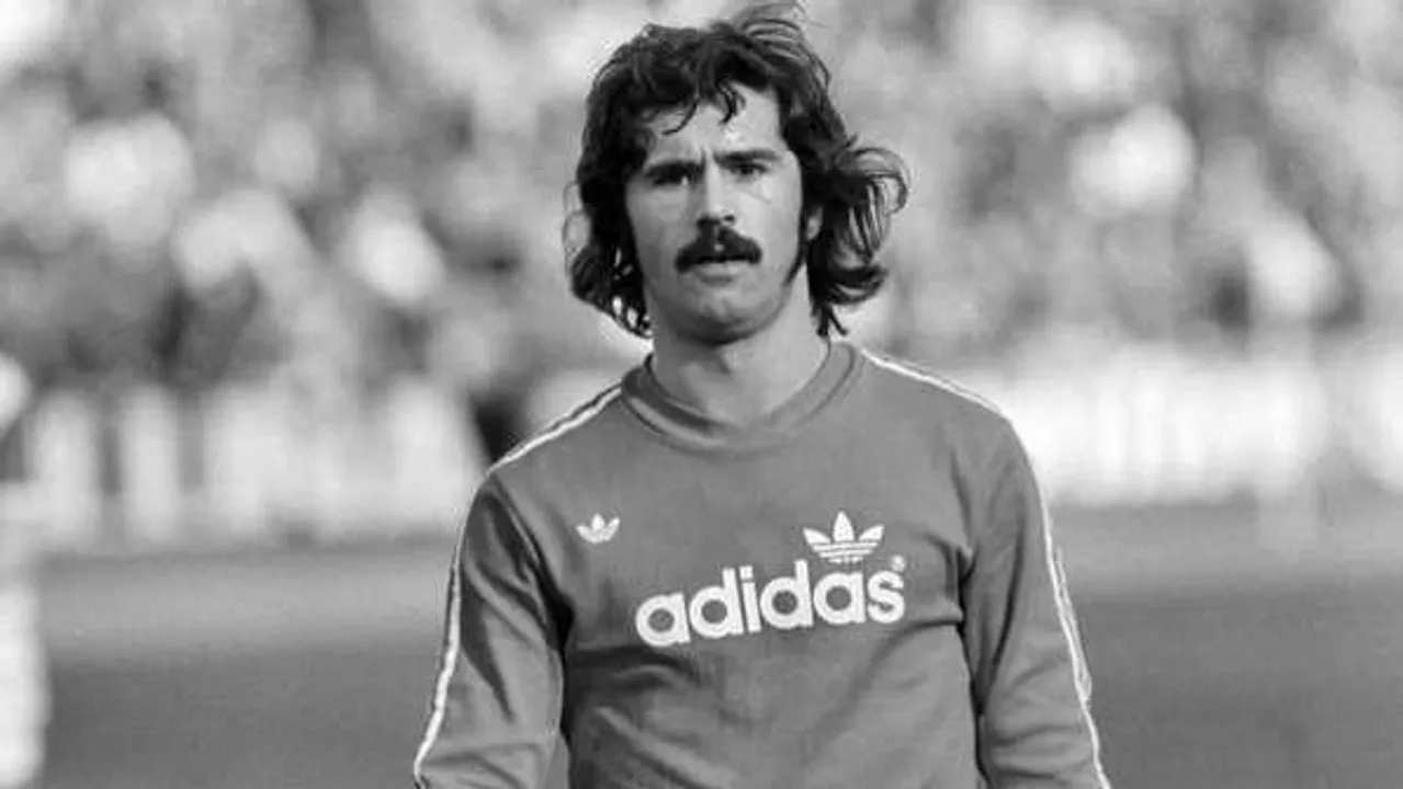 700 से अधिक गोल किए: जर्मनी के गर्ड मुलर का 75 साल की उम्र में निधन हो गया 