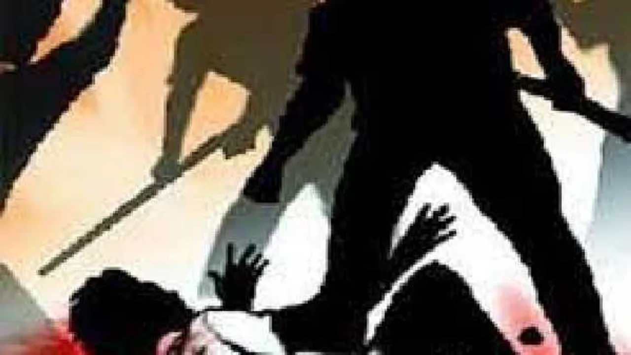 छात्र की पिटाई: पहले नाम पूछा, अन्य समुदाय का निकला तो लात-मुक्कों से पीटा   