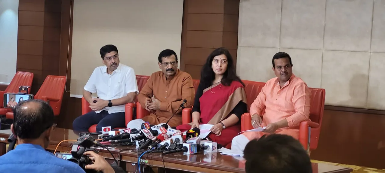 रायपुर में बोलीं सरोज पांडेय- मुख्यमंत्री भूपेश बघेल ईडी से डरते हैं, इसलिए इधर उधर की बात करते हैं, छत्तीसगढ़ के बेघरों को कब मिलेगा घर?