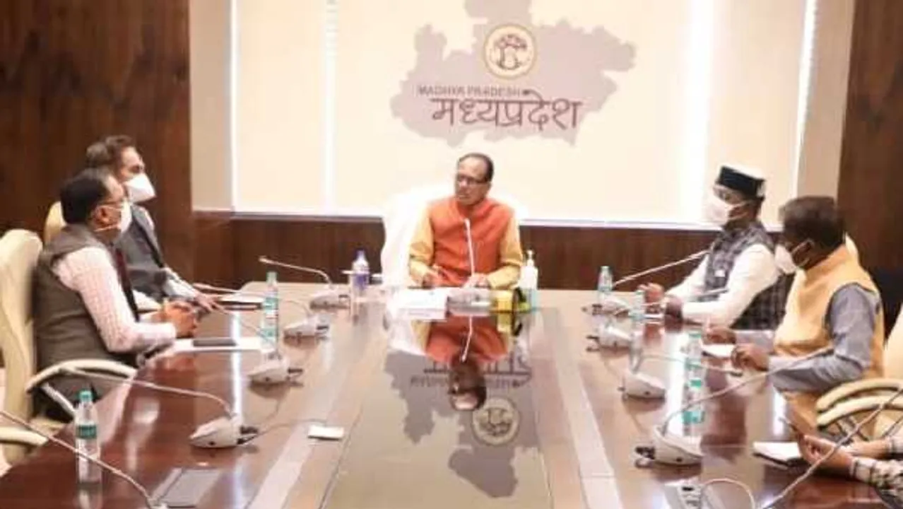 MP: शिवराज ने बुलाई कोरोना पर आपात बैठक, बोले- आंकड़े न छिपाए, ये निर्देश दिए