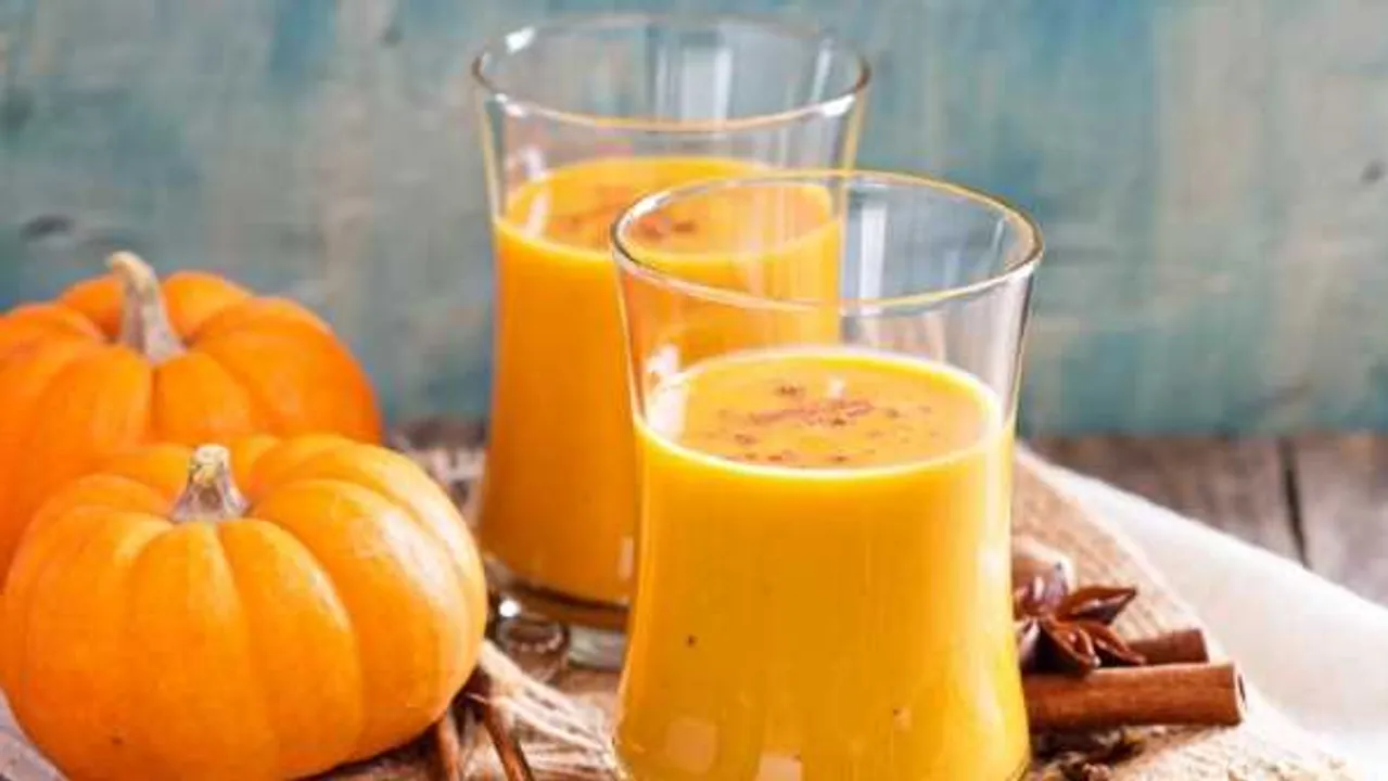 Pumpkin Juice: इन बीमारियों से पाना चाहते हैं छुटकारा, कद्दू के जूस को पिएं डेली 
