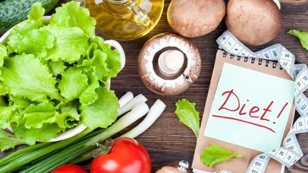 weight loss: नवरात्रि व्रत के दौरान फॉलो करें ये 5 टिप्स, तेजी से वजन होगा कम 
