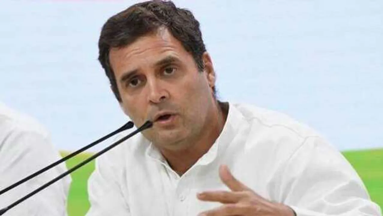 राहुल गांधी पर एक्शन: ट्विटर ने किया अकाउंट सस्पेंड, पॉक्सो एक्ट के उल्लघंन पर कार्रवाई

