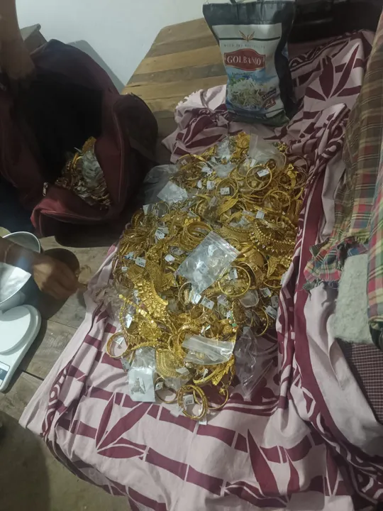 छत्तीसगढ़ पुलिस के हत्थे चढ़े दिल्ली में चोरी करने वाले चोर! करोड़ों की ज्वेलरी और कैश बरामद, पुलिस को मिली सफलता