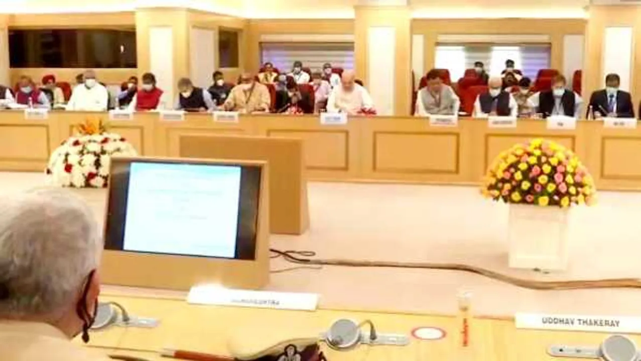 बड़ी मीटिंग: नक्सलवाद पर शाह की बैठक; शिवराज समेत 9 CM मौजूद, भूपेश नहीं पहुंचे 