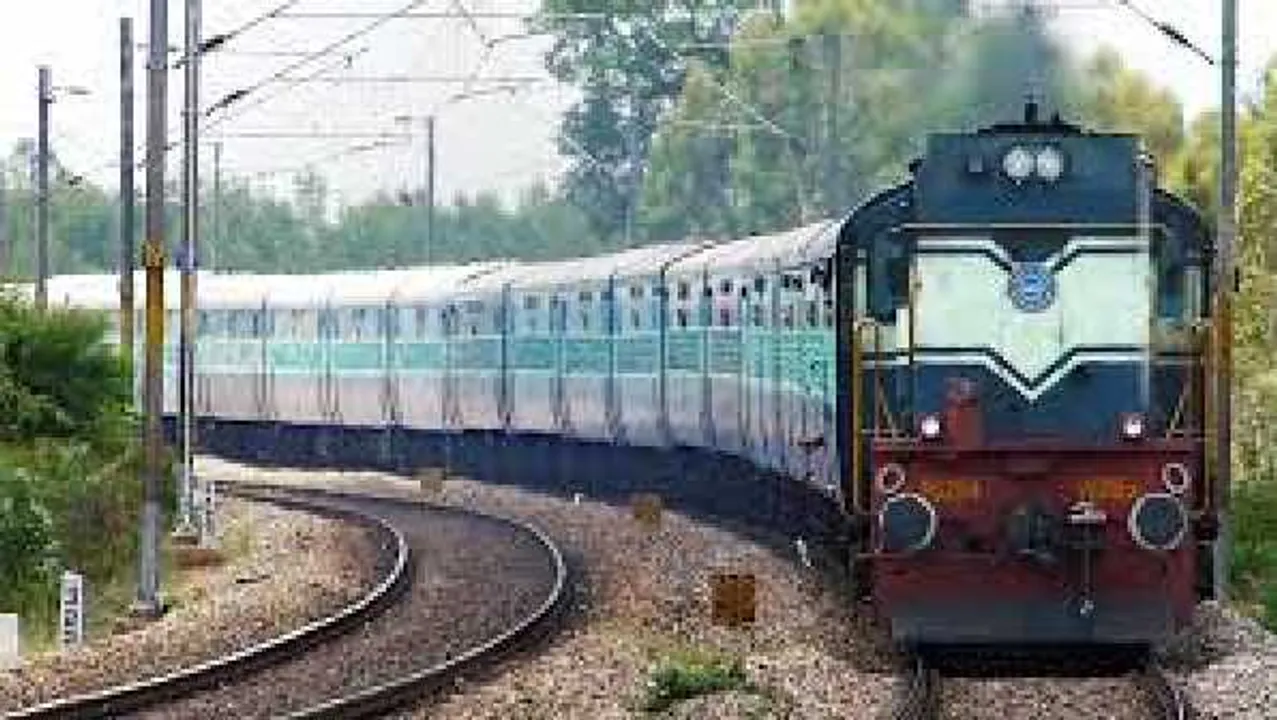 
राहत: अब पहले की तरह होगा रेल का सफर, पुराने किराए पर चलेंगी 1700 ट्रेन